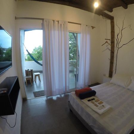 Kiwi Suites Hostel Montanita Bagian luar foto
