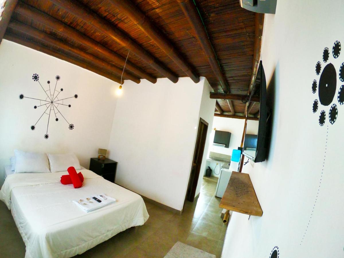 Kiwi Suites Hostel Montanita Bagian luar foto