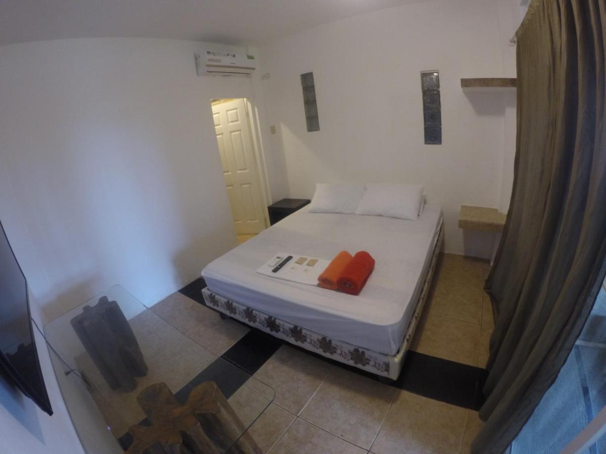 Kiwi Suites Hostel Montanita Bagian luar foto