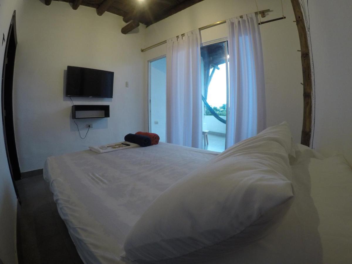 Kiwi Suites Hostel Montanita Bagian luar foto